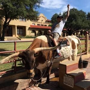 Meet your Posher, Cody